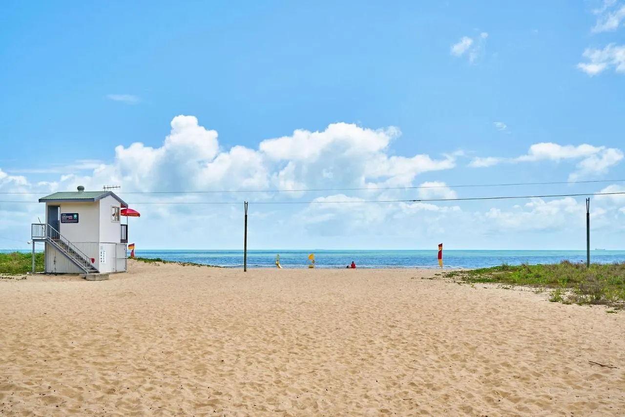 Oceansprey Beachfront Apartments 요키스넙 오스트레일리아